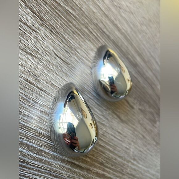 Large bottega inspired drop shape earrings A162 - Picture 4 of 5